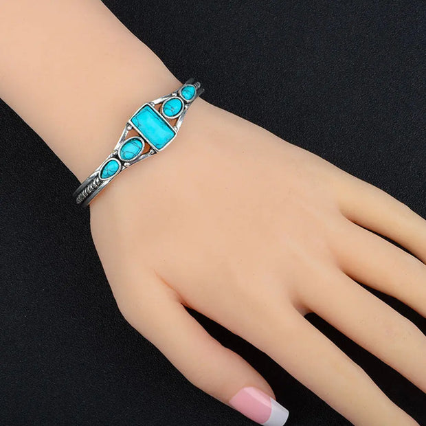 Bracelet manchette ajustable avec turquoise rectangulaire - Mes Bijoux En Pierres Naturelles