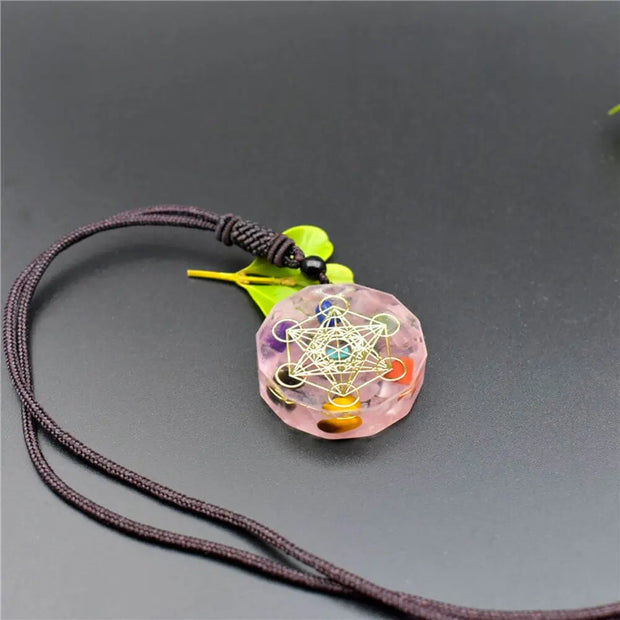 Pendentif cube de Métatron en orgonite et quartz rose - Mes Bijoux En Pierres Naturelles
