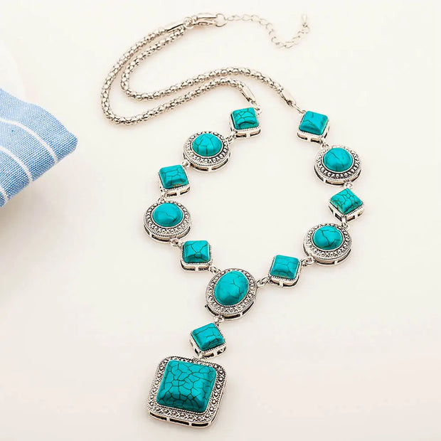 Amulette pendentif carrée en turquoise - Mes Bijoux En Pierres Naturelles