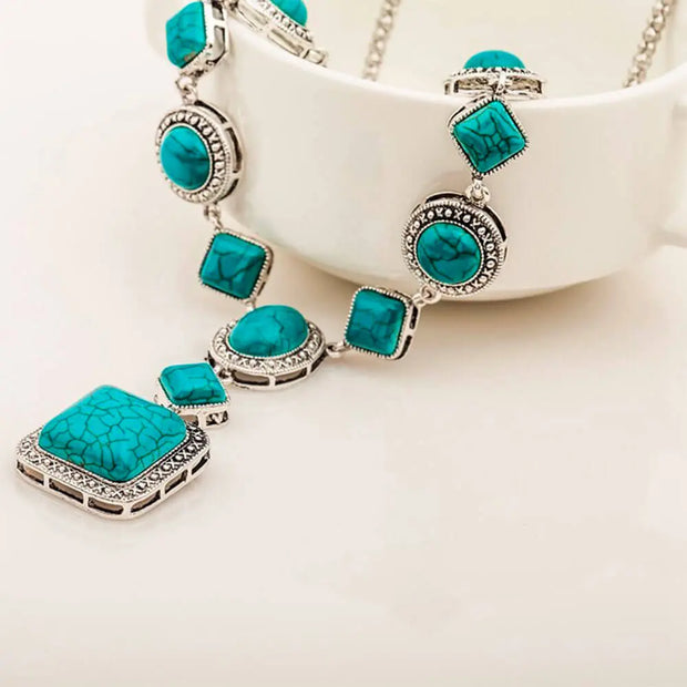 Amulette pendentif carrée en turquoise - Mes Bijoux En Pierres Naturelles