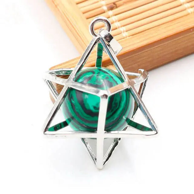 Pendule ésotérique en malachite avec perle merkaba - Mes Bijoux En Pierres Naturelles